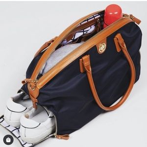 JEMMA BIRDIE 43 Black Duffle Gym Bag NWT